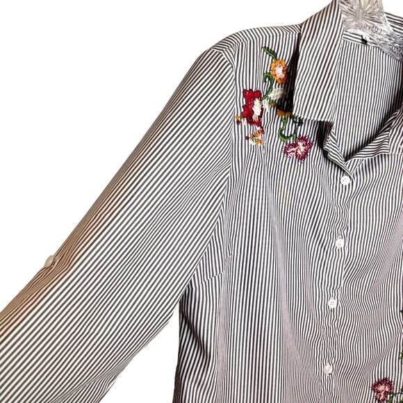 Kontrol Contemporary Embroidered Blue Striped Rose Floral Top - Picture 4 of 8